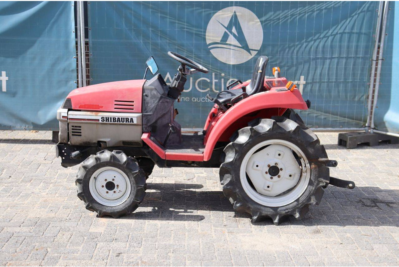 Shibaura STIGER 65F - Трактор: фото 2 Shibaura STIGER 65F - Трактор: фото 2