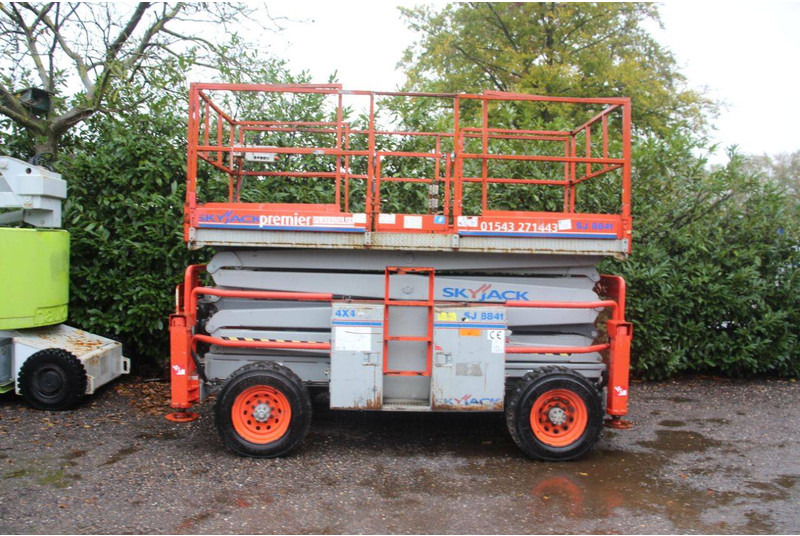 Skyjack SJ 8841 - Ножничный подъемник: фото 2 Skyjack SJ 8841 - Ножничный подъемник: фото 2