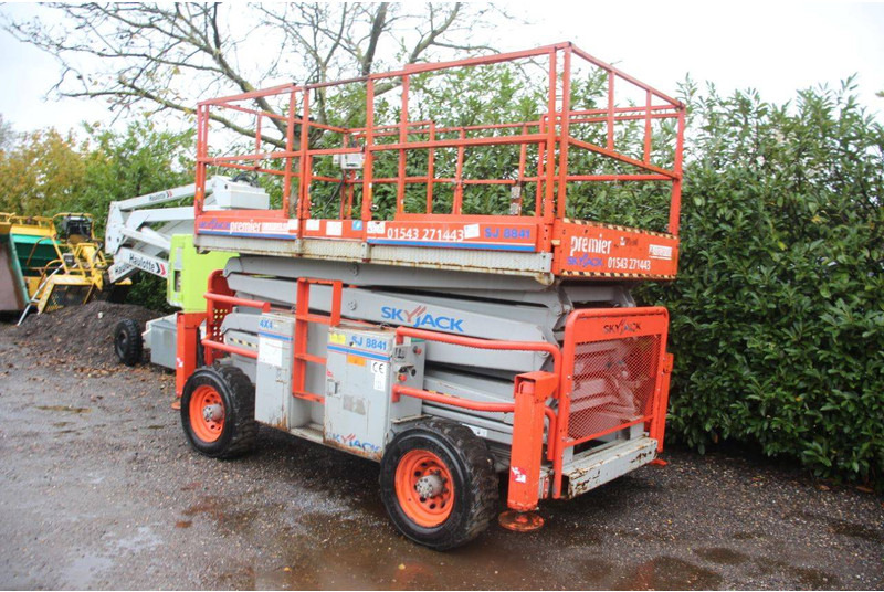 Skyjack SJ 8841 - Ножничный подъемник: фото 3 Skyjack SJ 8841 - Ножничный подъемник: фото 3