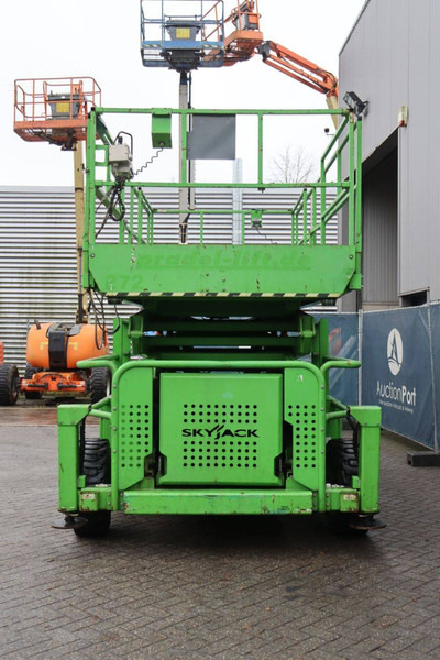 Skyjack SJ 9250 - Ножничный подъемник: фото 4 Skyjack SJ 9250 - Ножничный подъемник: фото 4