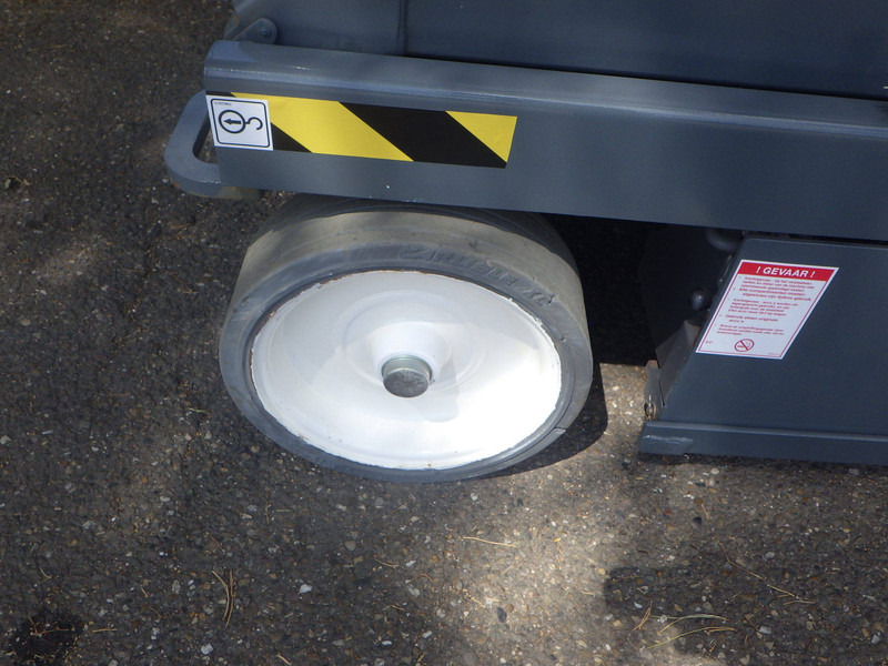 Skyjack SJ3226 - Ножничный подъемник: фото 5 Skyjack SJ3226 - Ножничный подъемник: фото 5