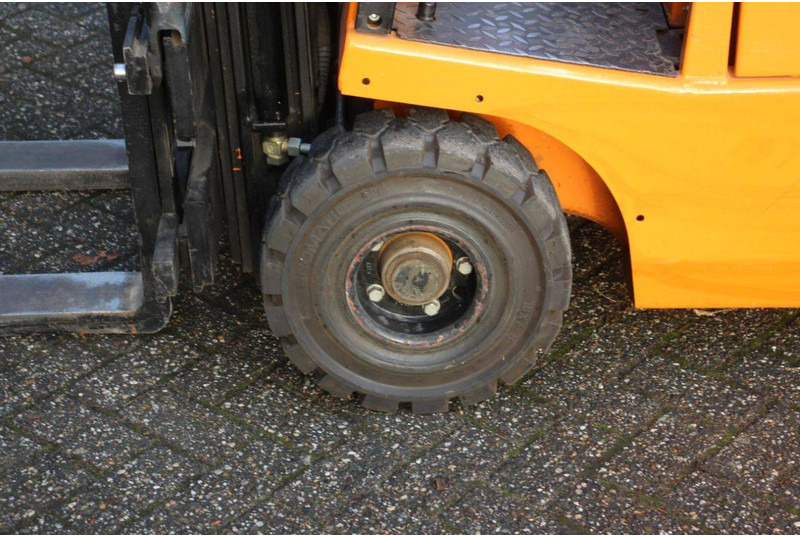 Электропогрузчик Still 55D-SS: фото 12 Электропогрузчик Still 55D-SS: фото 12