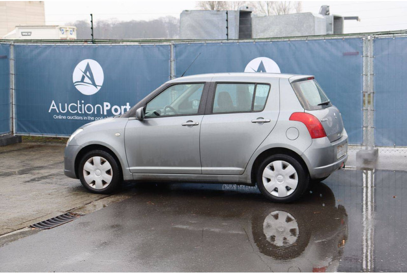 Suzuki Swift - Седан: фото 4 Suzuki Swift - Седан: фото 4