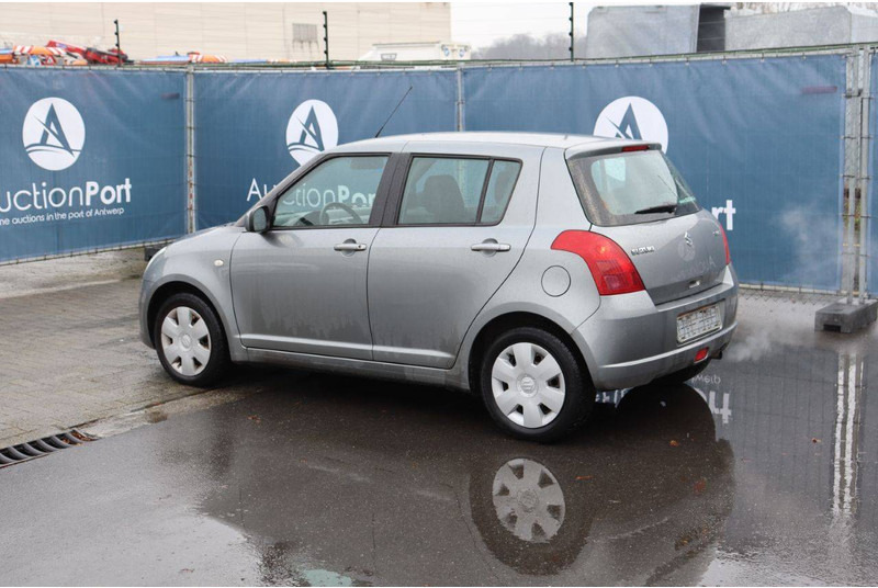 Suzuki Swift - Седан: фото 5 Suzuki Swift - Седан: фото 5