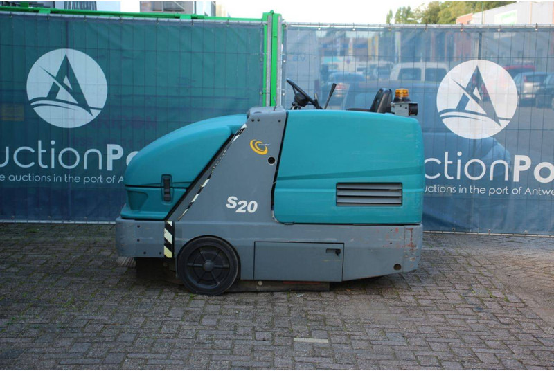 TENNANT S20 - Подметально-уборочная машина: фото 2 TENNANT S20 - Подметально-уборочная машина: фото 2
