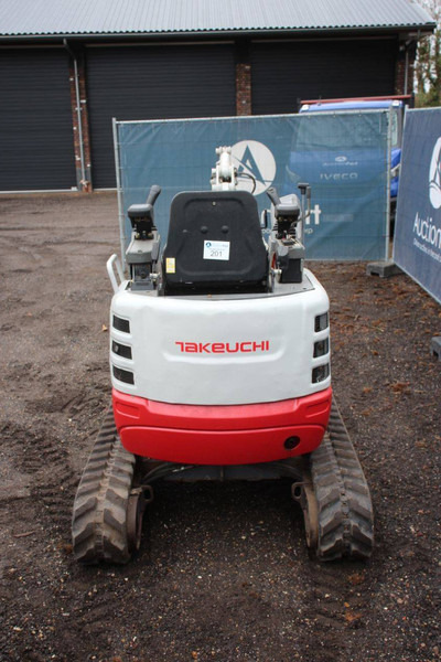 Takeuchi TB215R - Мини-экскаватор: фото 4 Takeuchi TB215R - Мини-экскаватор: фото 4