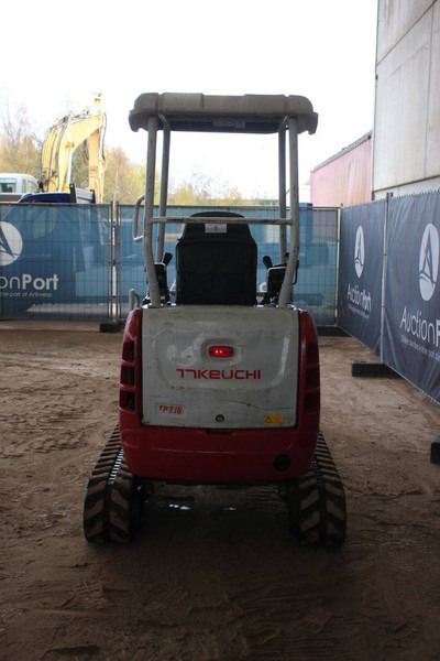 Takeuchi TB216 - Мини-экскаватор: фото 4 Takeuchi TB216 - Мини-экскаватор: фото 4