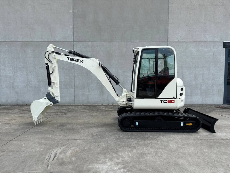Гусеничный экскаватор Terex TC60: фото 7