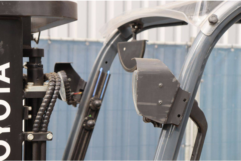 Электропогрузчик Toyota 8FBEK18T: фото 16