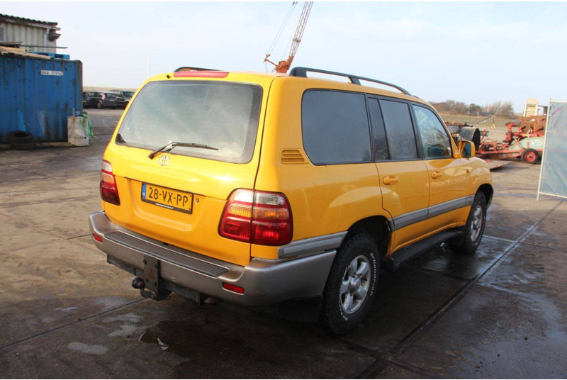 Toyota Land Cruiser - Внедорожник: фото 5 Toyota Land Cruiser - Внедорожник: фото 5