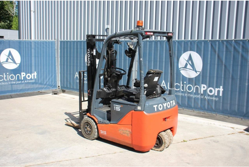 Toyota Traigo 15 - Электропогрузчик: фото 3 Toyota Traigo 15 - Электропогрузчик: фото 3