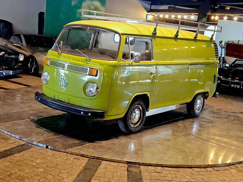 Volkswagen T2 _ 1.6 - Городской автобус: фото 1 Volkswagen T2 _ 1.6 - Городской автобус: фото 1