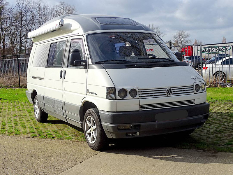 Volkswagen Transporter (T4) 'Dehler' Optima 5.4 (2.4L Diesel) - Кастенваген: фото 4 Volkswagen Transporter (T4) 'Dehler' Optima 5.4 (2.4L Diesel) - Кастенваген: фото 4