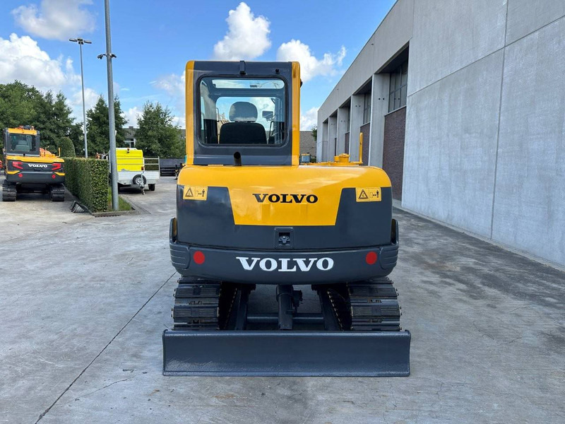 Volvo EC55B - Гусеничный экскаватор: фото 5 Volvo EC55B - Гусеничный экскаватор: фото 5