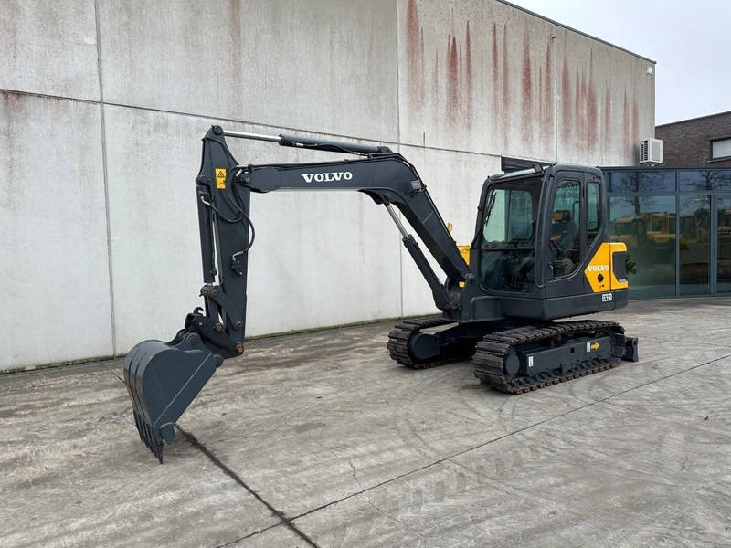 Volvo EC55D - Гусеничный экскаватор: фото 1 Volvo EC55D - Гусеничный экскаватор: фото 1