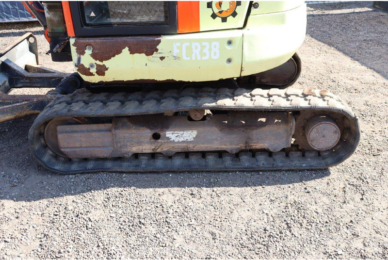 Гусеничный экскаватор Volvo ECR38: фото 17 Гусеничный экскаватор Volvo ECR38: фото 17