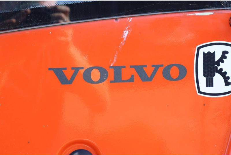 Гусеничный экскаватор Volvo ECR38: фото 20 Гусеничный экскаватор Volvo ECR38: фото 20