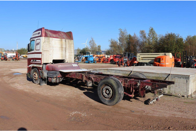 Volvo FH16-520 - Грузовик-шасси: фото 3 Volvo FH16-520 - Грузовик-шасси: фото 3