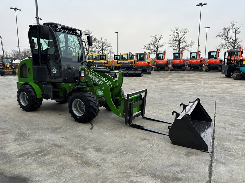 WOLF Mini 780T - Колёсный погрузчик: фото 3 WOLF Mini 780T - Колёсный погрузчик: фото 3