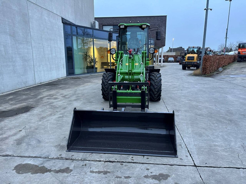 WOLF WL160 - Колёсный погрузчик: фото 2 WOLF WL160 - Колёсный погрузчик: фото 2