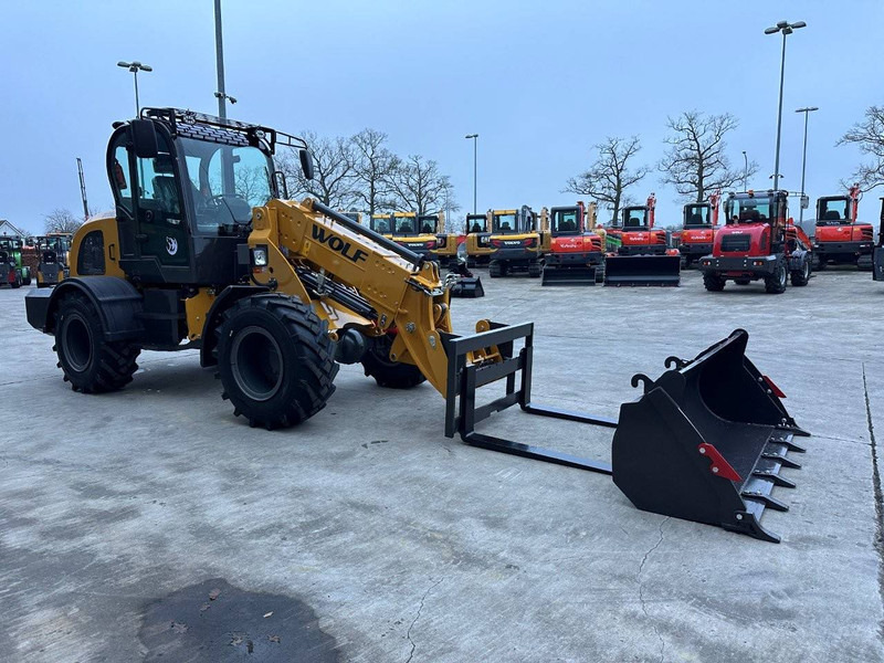 WOLF WL825T - Колёсный погрузчик: фото 3 WOLF WL825T - Колёсный погрузчик: фото 3