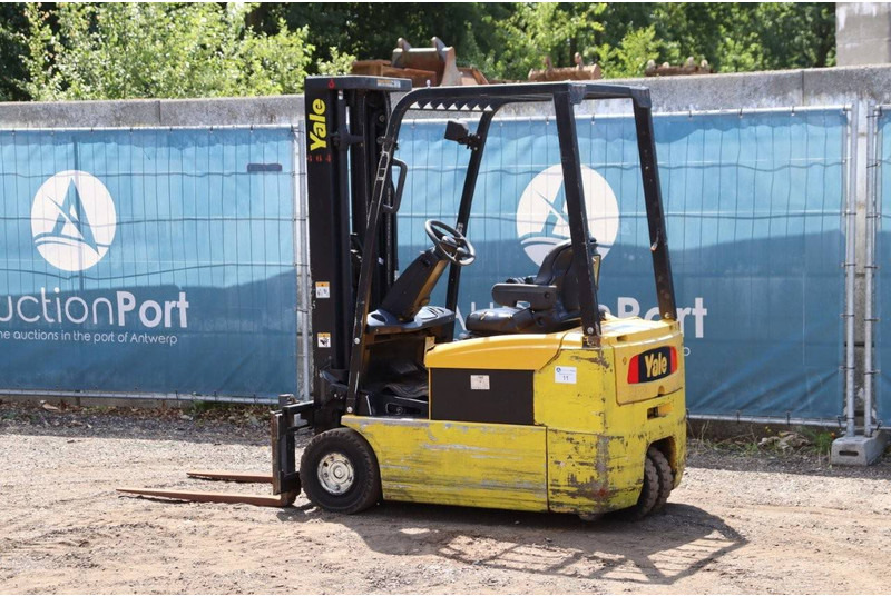 Yale ERP16ATF (SWB) E2130 - Электропогрузчик: фото 3 Yale ERP16ATF (SWB) E2130 - Электропогрузчик: фото 3