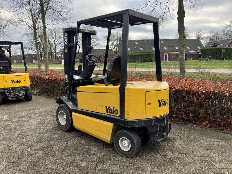 Yale ERP30ALF - Электропогрузчик: фото 3 Yale ERP30ALF - Электропогрузчик: фото 3