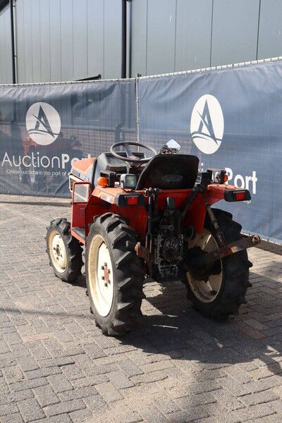 Yanmar F155D - Трактор: фото 4 Yanmar F155D - Трактор: фото 4