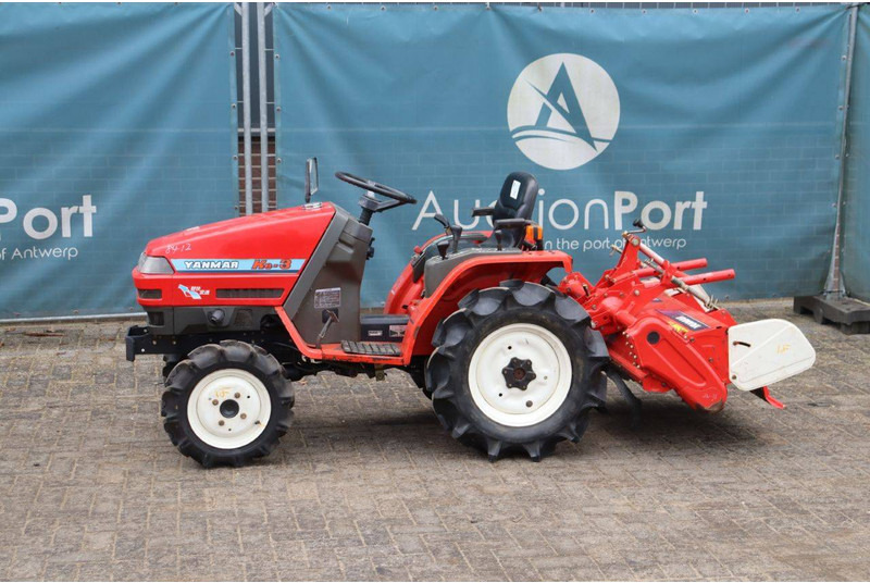 Yanmar Ke-3 - Трактор: фото 1 Yanmar Ke-3 - Трактор: фото 1