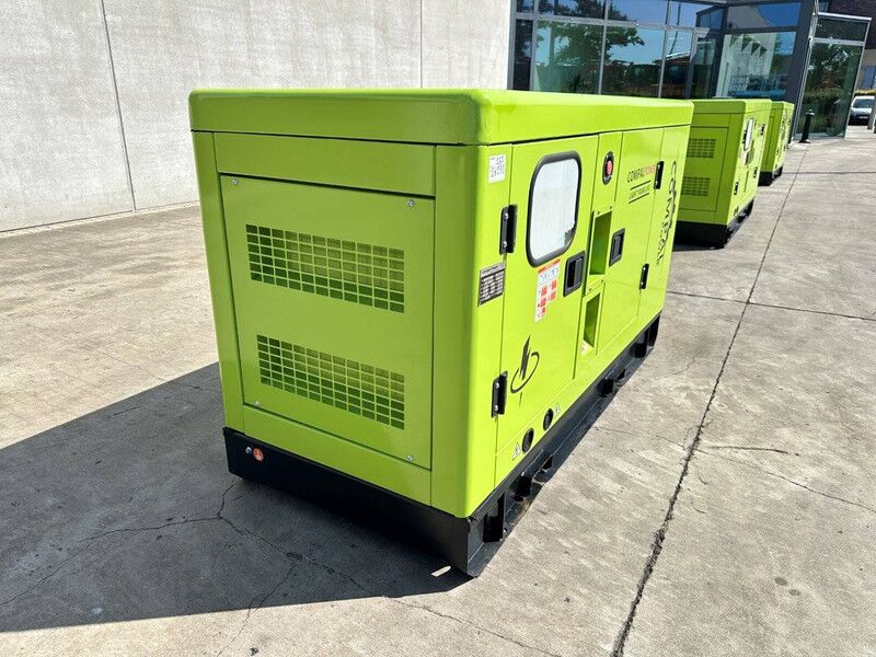 Compal power VG-R30 - Электрогенератор: фото 2 Compal power VG-R30 - Электрогенератор: фото 2