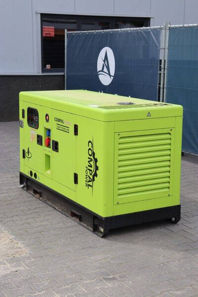 Compal power VG-R30 - Электрогенератор: фото 4 Compal power VG-R30 - Электрогенератор: фото 4
