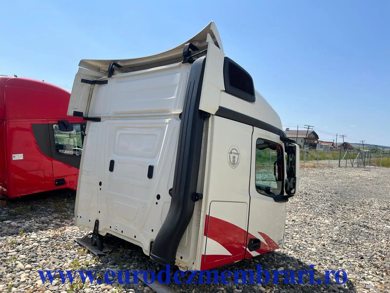 CABINA STREAMSPACE 2.5 MERCEDES ACTROS MP4 - Кабина для Грузовиков: фото 4 CABINA STREAMSPACE 2.5 MERCEDES ACTROS MP4 - Кабина для Грузовиков: фото 4
