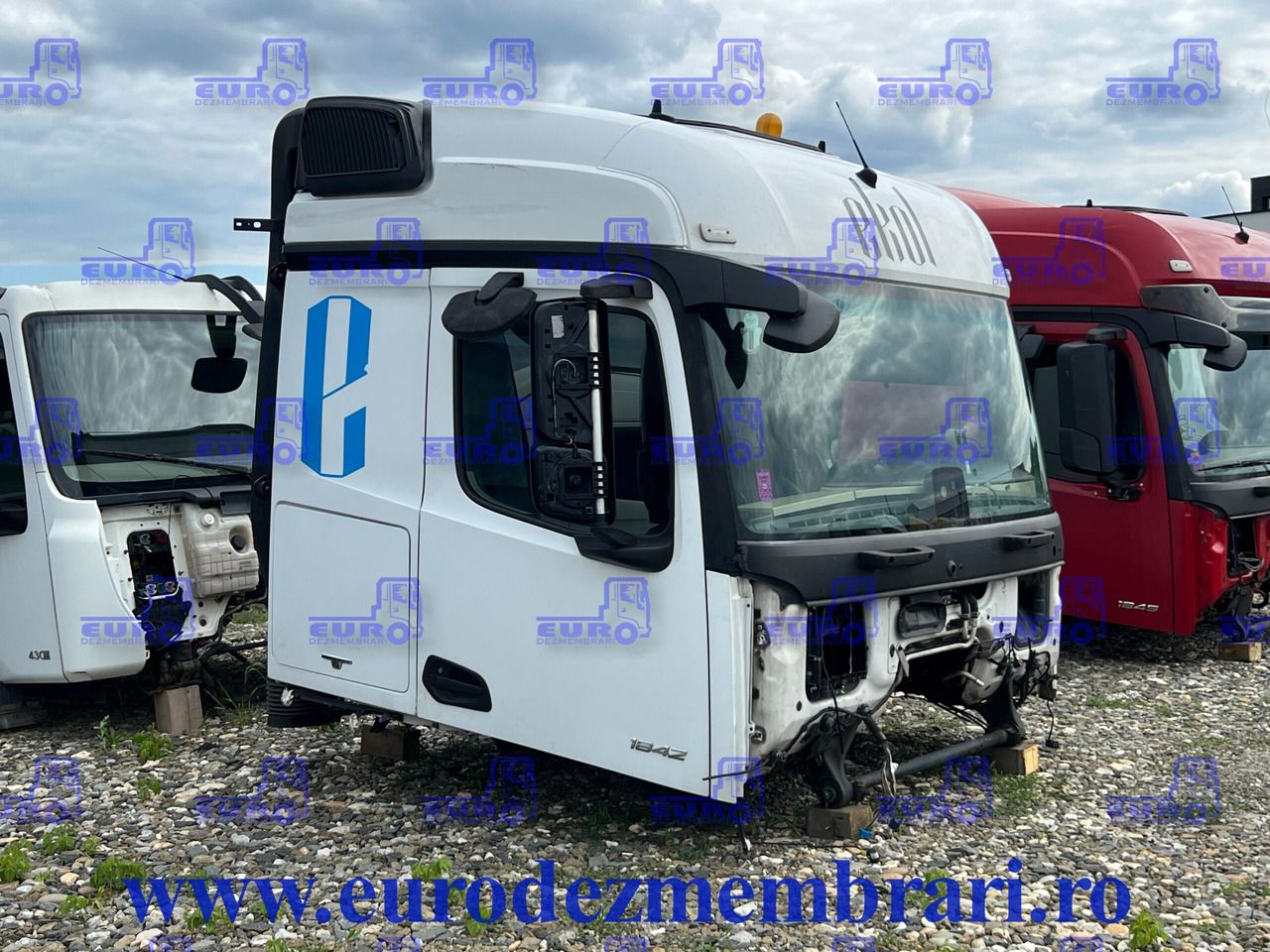 CABINA STREAMSPACE 2.5 MERCEDES ACTROS MP4 - Кабина для Грузовиков: фото 3 CABINA STREAMSPACE 2.5 MERCEDES ACTROS MP4 - Кабина для Грузовиков: фото 3