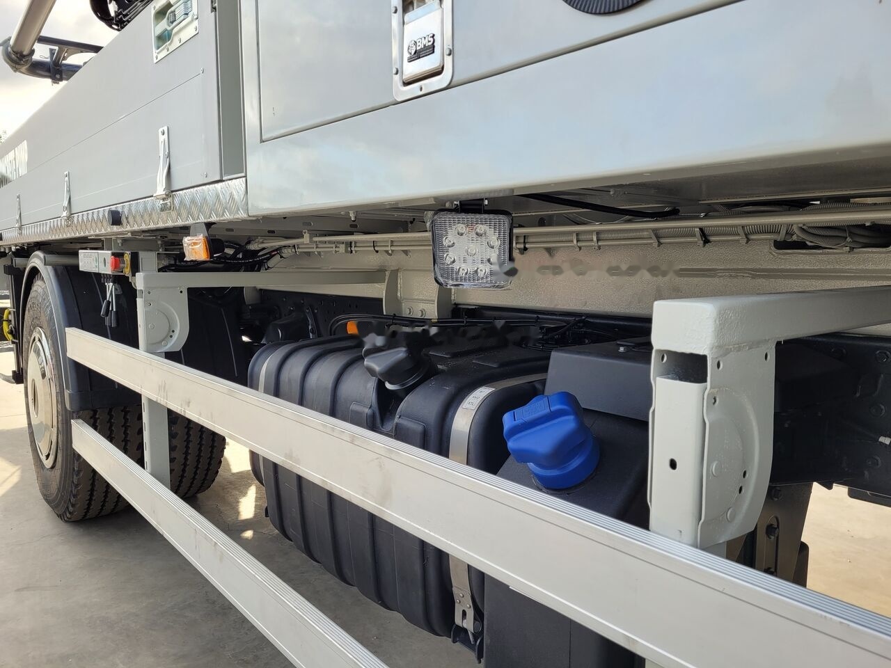 Новый Автобетононасос Mercedes-Benz New BMS BCP M22 ZX-4 on chassis: фото 17 Новый Автобетононасос Mercedes-Benz New BMS BCP M22 ZX-4 on chassis: фото 17