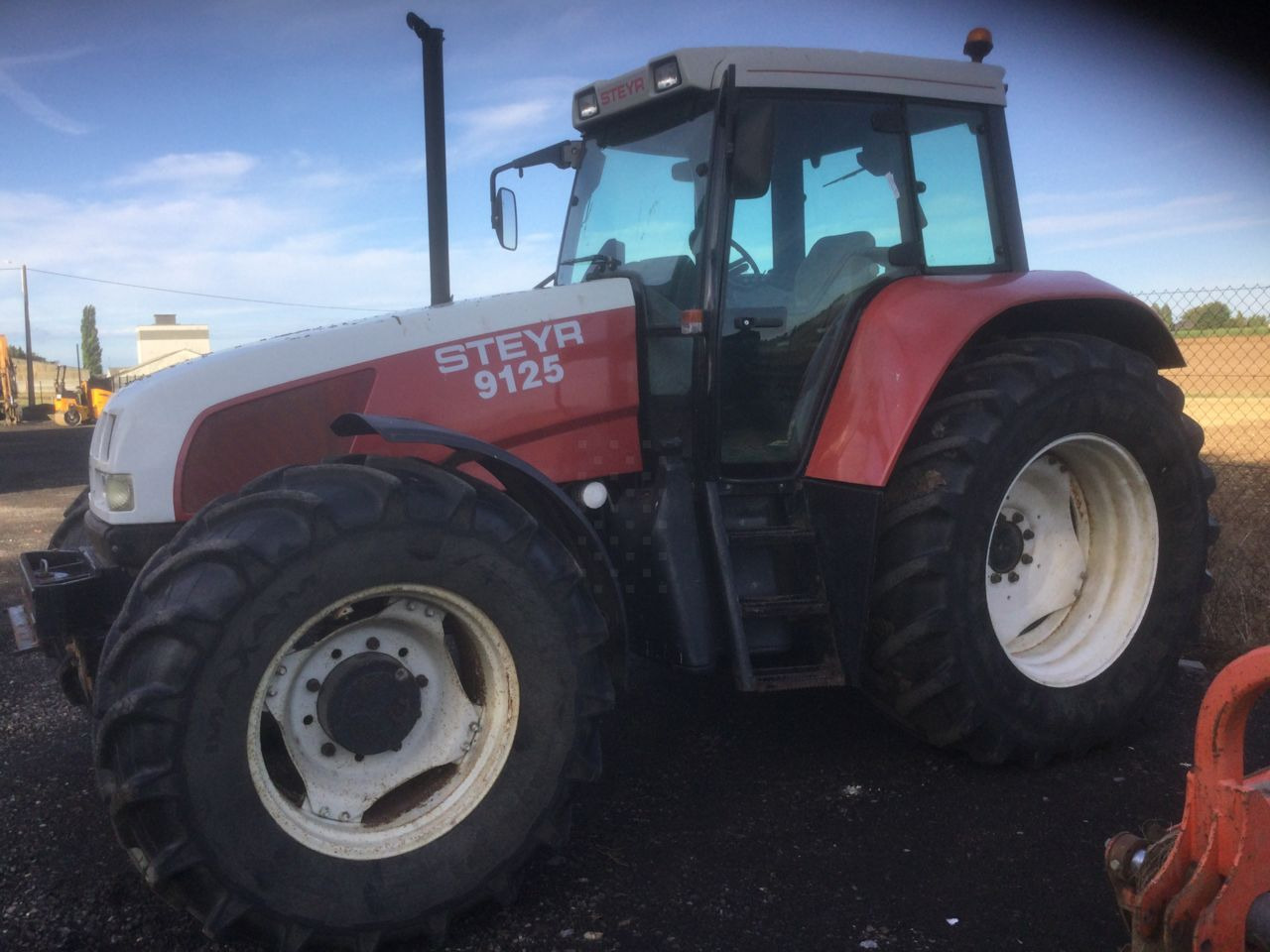 Steyr 9125 - Трактор: фото 2 Steyr 9125 - Трактор: фото 2