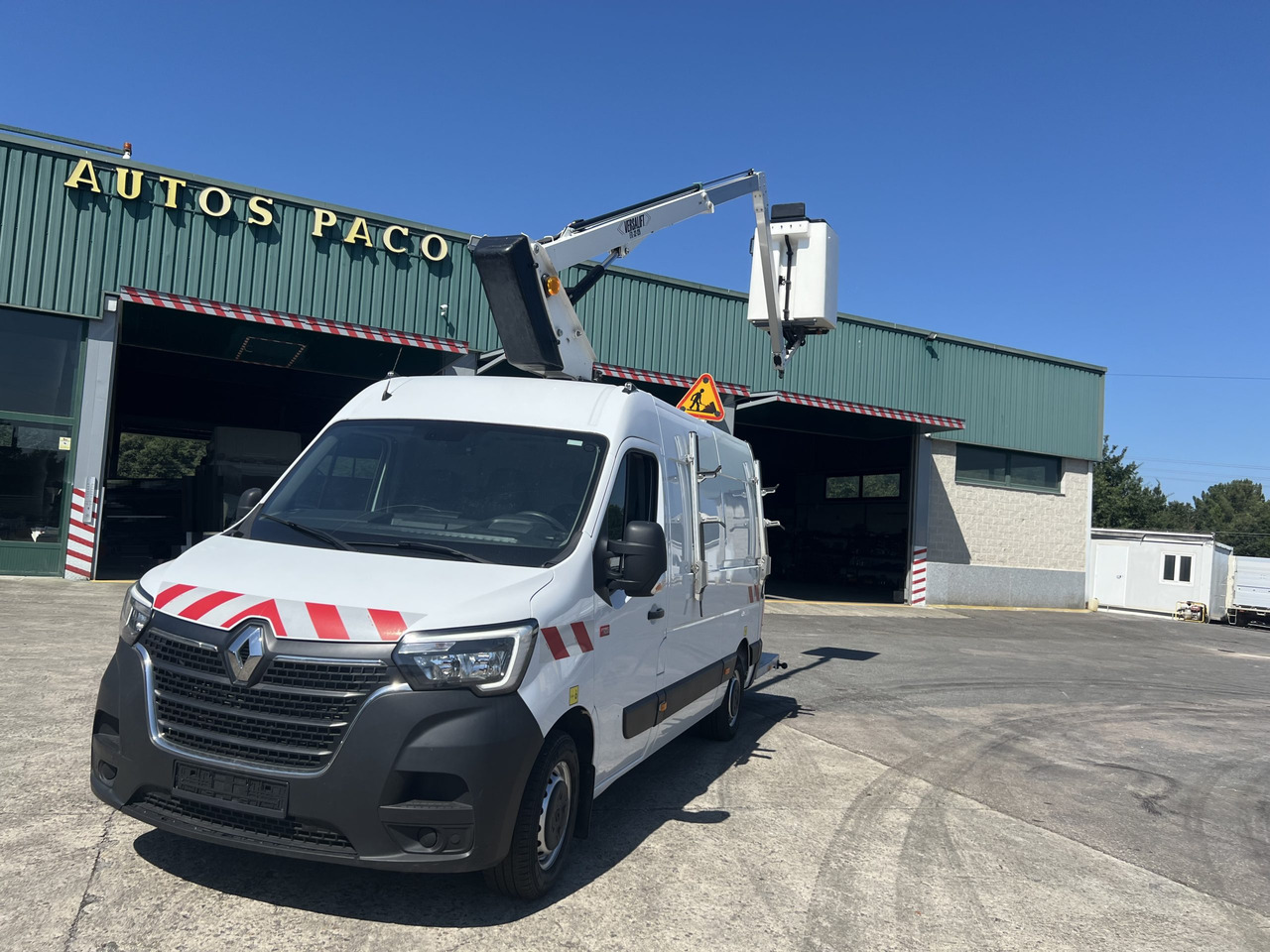 FURGON CON CESTA RENAULT MASTER - Грузовик с подъемником: фото 2 FURGON CON CESTA RENAULT MASTER - Грузовик с подъемником: фото 2