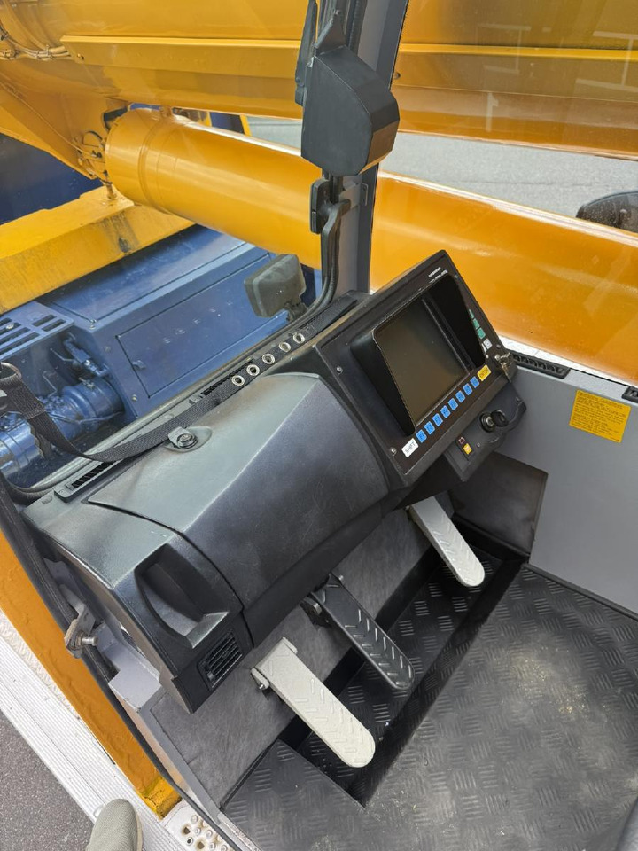 Liebherr LTM 1055-3.1 (05 - 055 855) | 6 x 6 лизинг Liebherr LTM 1055-3.1 (05 - 055 855) | 6 x 6: фото 25