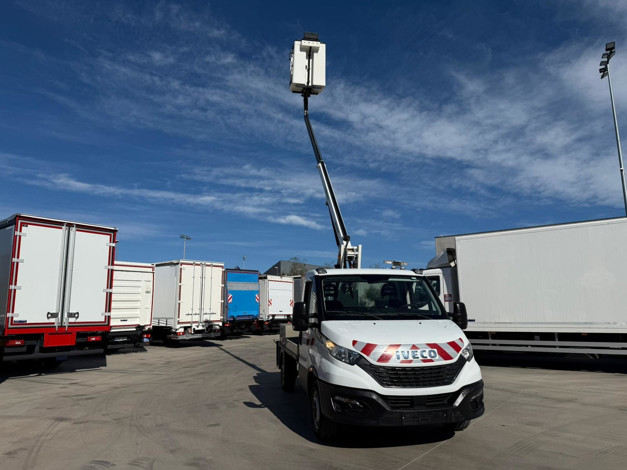 IVECO 35S14 Daily E6 (Basket) - Другая техника: фото 4 IVECO 35S14 Daily E6 (Basket) - Другая техника: фото 4