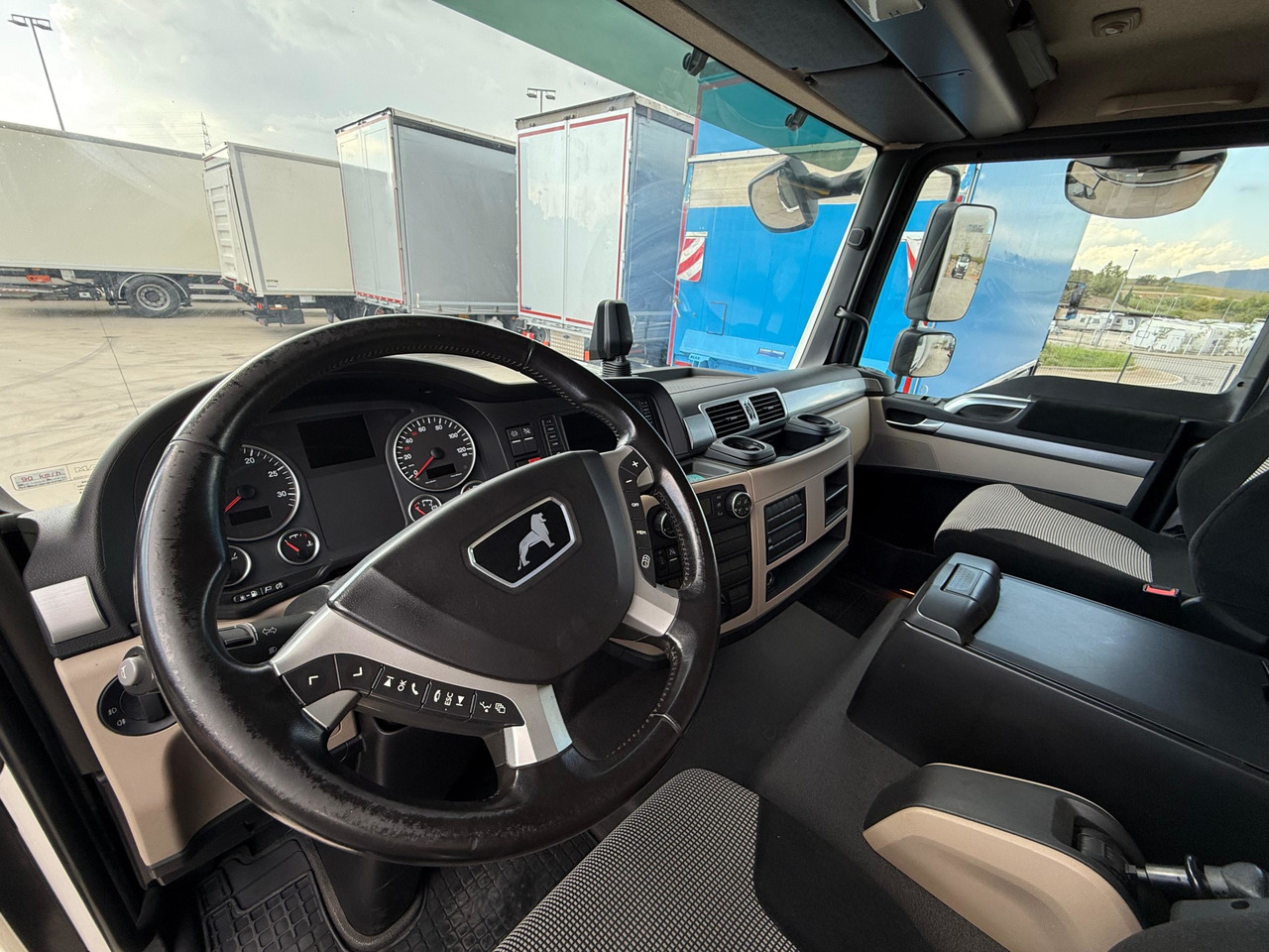 MAN 12.220 BL TGL E6 (Van) - Грузовик с закрытым кузовом: фото 5 MAN 12.220 BL TGL E6 (Van) - Грузовик с закрытым кузовом: фото 5