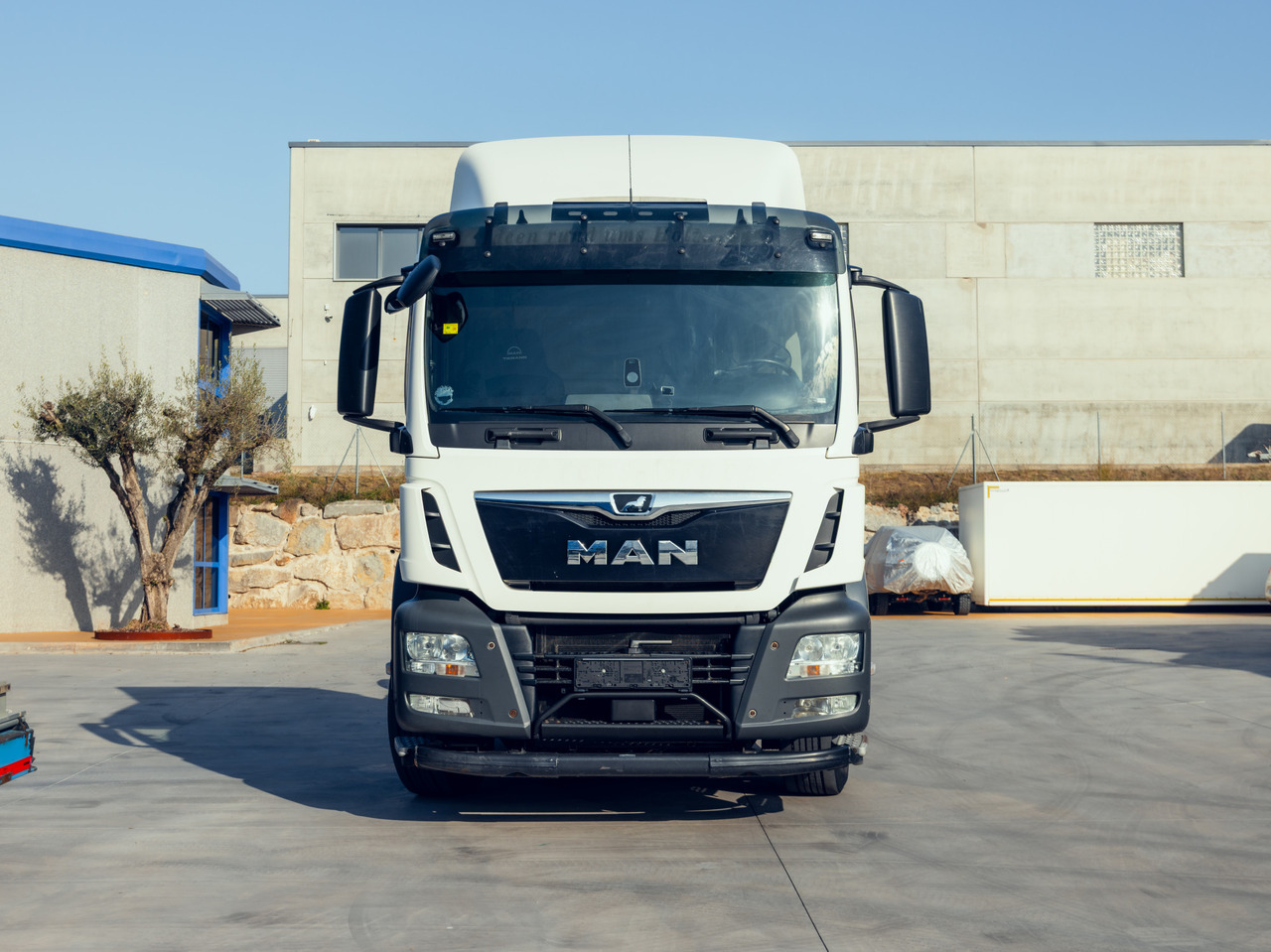 MAN 26.420 TGS E6 (BDF) - Грузовик-контейнеровоз/ Сменный кузов: фото 3 MAN 26.420 TGS E6 (BDF) - Грузовик-контейнеровоз/ Сменный кузов: фото 3