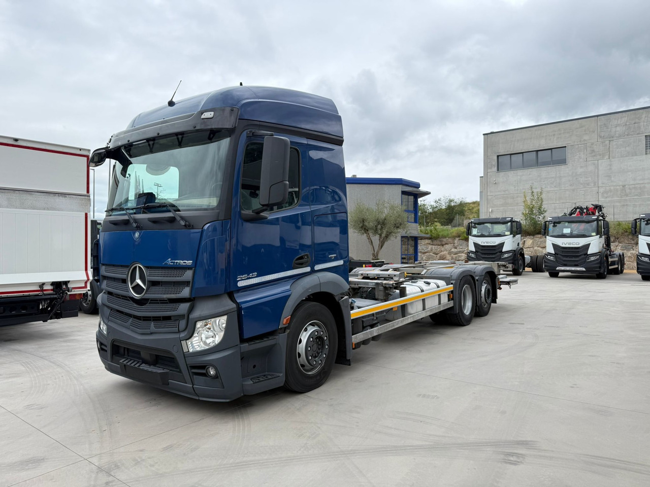 MERCEDES BENZ 25.43L Actros E6 (Chassis) - Грузовик-шасси: фото 1 MERCEDES BENZ 25.43L Actros E6 (Chassis) - Грузовик-шасси: фото 1
