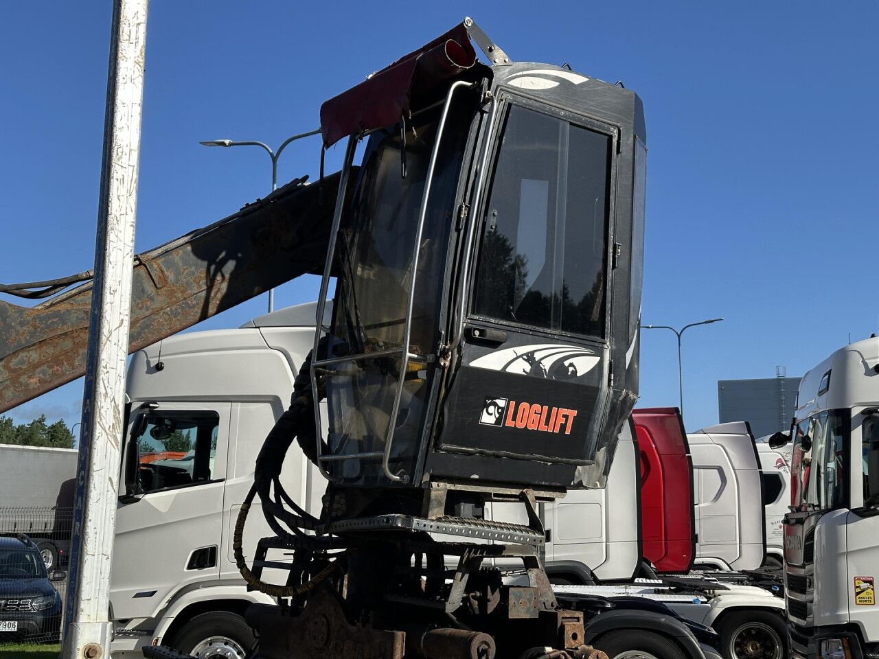 SCANIA R 480 LB6x4HNB - Грузовик-шасси: фото 3 SCANIA R 480 LB6x4HNB - Грузовик-шасси: фото 3