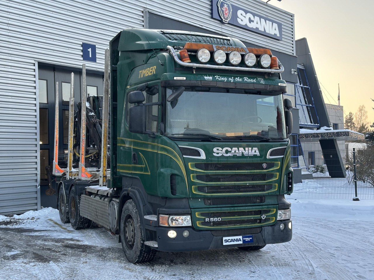 SCANIA R 560 LB6x4HNB - Грузовик-шасси: фото 1 SCANIA R 560 LB6x4HNB - Грузовик-шасси: фото 1