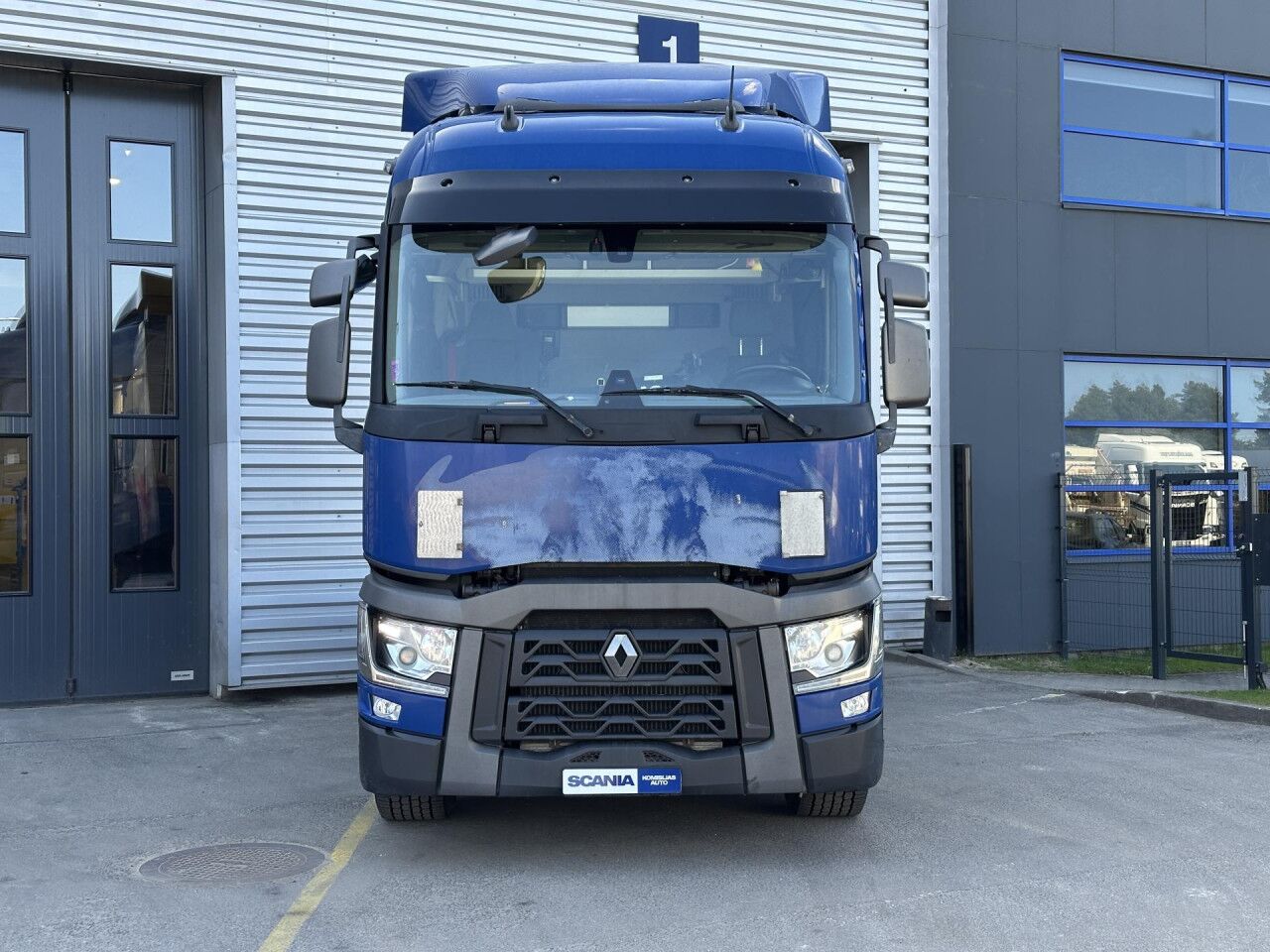 RENAULT T - Тягач: фото 3 RENAULT T - Тягач: фото 3