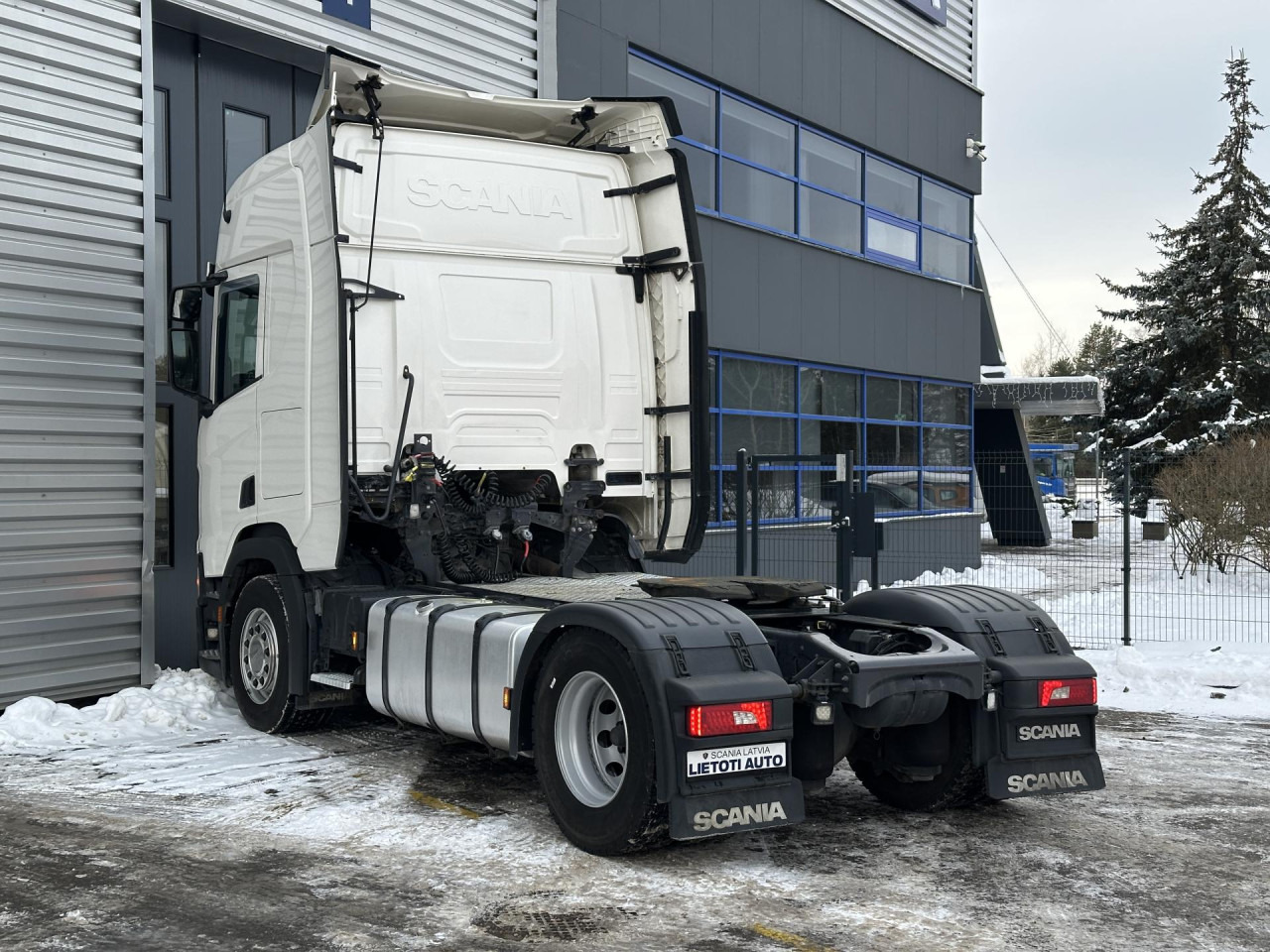 SCANIA R 450 A4x2LB - Тягач: фото 5 SCANIA R 450 A4x2LB - Тягач: фото 5