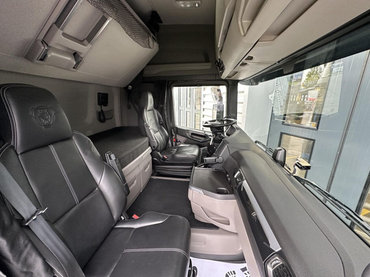 SCANIA R 500 A4x2NB - Тягач: фото 4 SCANIA R 500 A4x2NB - Тягач: фото 4