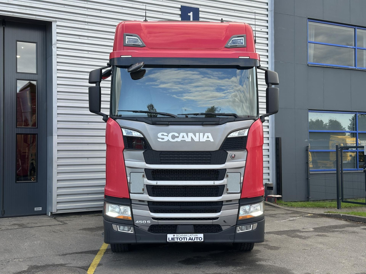 SCANIA S 450 A6x2NB - Тягач: фото 3 SCANIA S 450 A6x2NB - Тягач: фото 3