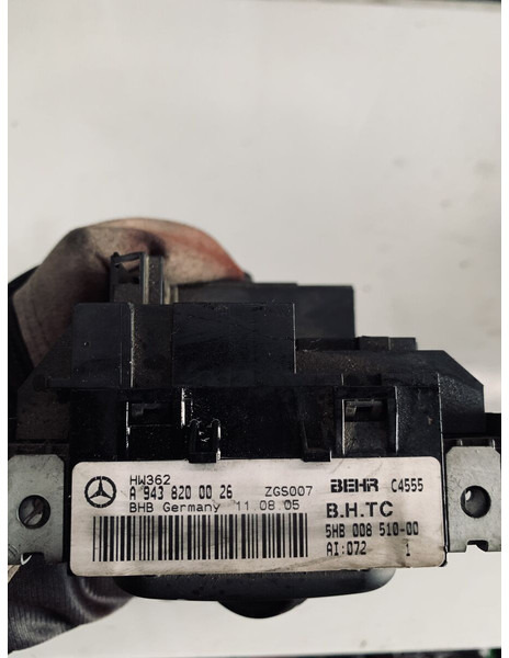 Behr ACTROS - Приборная панель: фото 3 Behr ACTROS - Приборная панель: фото 3