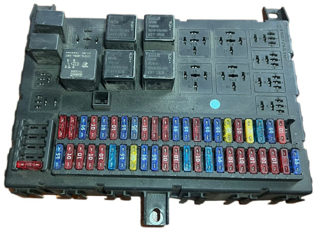 DAF CF 85 - Блок управления: фото 2 DAF CF 85 - Блок управления: фото 2