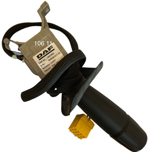 DAF - Подрулевой переключатель: фото 1 DAF - Подрулевой переключатель: фото 1